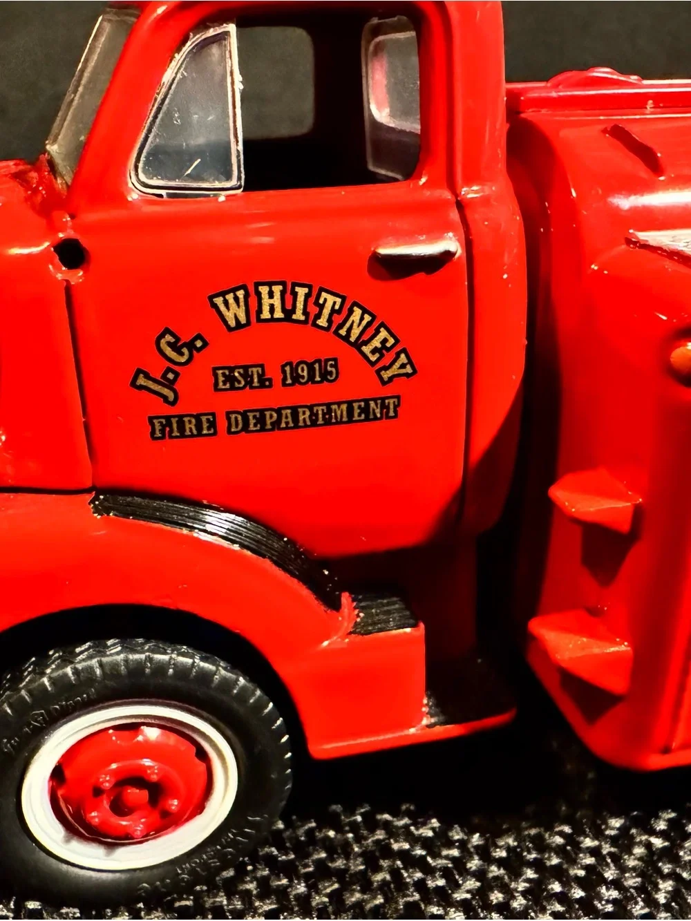 First Gear 1952 GMC Fuel Tanker J.C. Whitney Fire Dept 1:34 Die Cast Truck